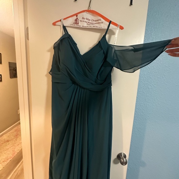 Azazie Dakota bridesmaid dress - Picture 3 of 5